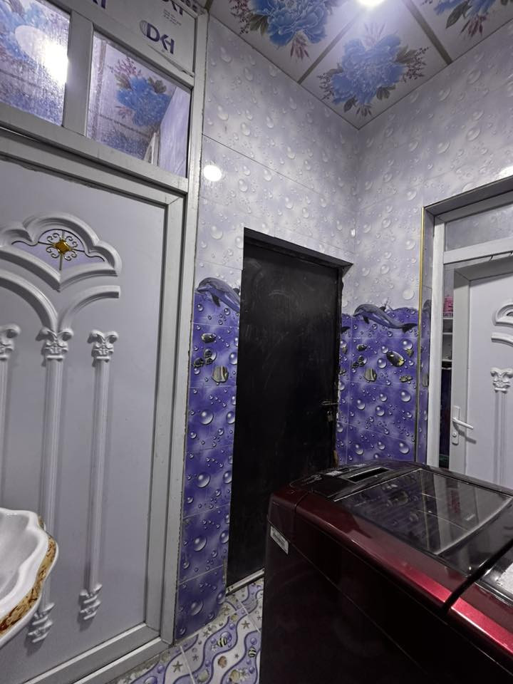 سلام عليكم
دار سكن البيع ابو الخصيب 
العوجه موقع كل الخدمات متوفره مدارس 
عشر مترات عن المدرسه
مكون من غرفتين وصاله ومطبخ وديوان 
وكراج وحمامات داخلي وخارجي 
المساحه 220
طابو زراعي عراقي اصل 
السعر 85 وبي مجال 
استفسار اتصل 
***********
