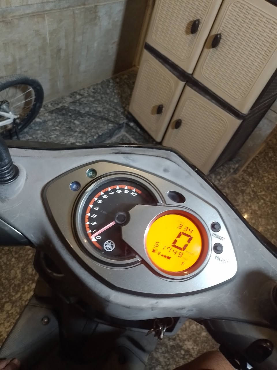 سكنس للبيع رمبا تاريخ شراء موجود بل وصل مال معرض صارلي سبوع من منزله مبدله دهن بانزين محسن بيهه فول شرط ضمان شلعه ومعدل توصل ١٠٠ سرعه لاستفسار ***********
