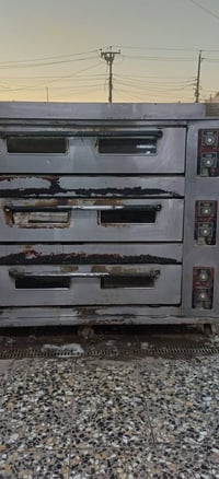 فرن شغال للبيع  07868400642