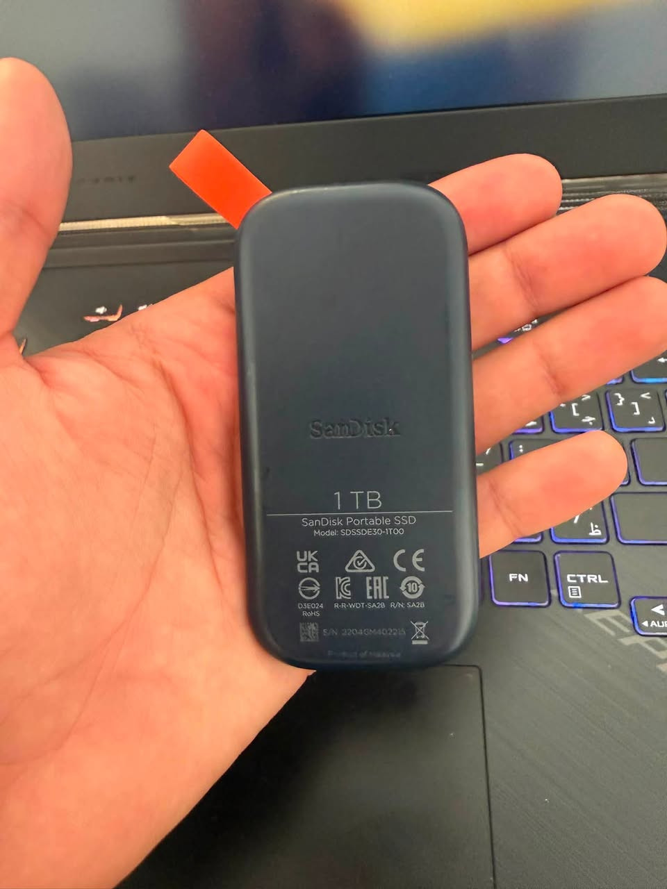 السلام عليكم
SSD SndDisk. 1T 

استخدام قليل

 بحالة ممتازة اخو الجديد 

175 الف 

***********
