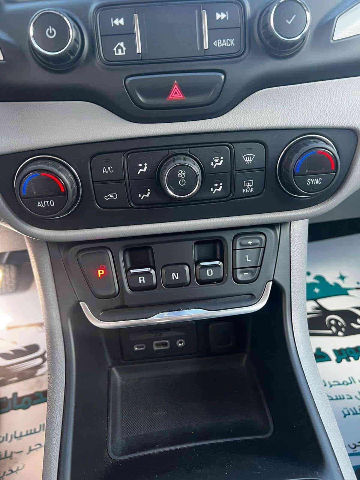 السلام عليكم ورحمه الله وبركاته 
مكلف بالنشر 
جمسي تيران.  
الفئة:slt فول موصفات عدا الفتحة
المديل:2021
اللوحة: اربيل باسمي شرط التحويل
الضرر: صندوق السيارة في امريكا 
و تعديل جاملغ السيارة اثر حادث دراجة 
_____________________________________
1-حجم المحرك 4 سلندر 1500تيربو
2-عدادالمسافة. 96الف كم
3-بصمة ابواب.
4زينون عالي ناصي. 
5-رادر امامي. 
6-تخم تاير جديد 
7-كامرة خلفي . 
8-مقاعد جلد
9-خزن ميموري 
10-المقاعد الامامية كهرباء. 
11-تبريد أمامي خلفي قطعتين. 
12-تدفئة الكراسي الامامية. 
13-جنطة كهرباء 
14-تحديد مسار. 
15-الكراسي الاماميه كهرباء. 
16-تحذير تصادم و توقف ذاتي 
17. سايد بريك بصمة 
18.نظام نزول المنحدرات
19. وضعيات قيادة
20. اوتو ستوب
21. اوتو هولد
22.  تدفئة ستيرن
مكينه كير حداديه كله كفاله 

*وباقي الموصفات المعروفة في فئه(slt).
السعر 175 $ وقابل للتفاوض او المراوس حسب القناعة 
العنوان بغداد الكرخ 
هاتف / ***********
