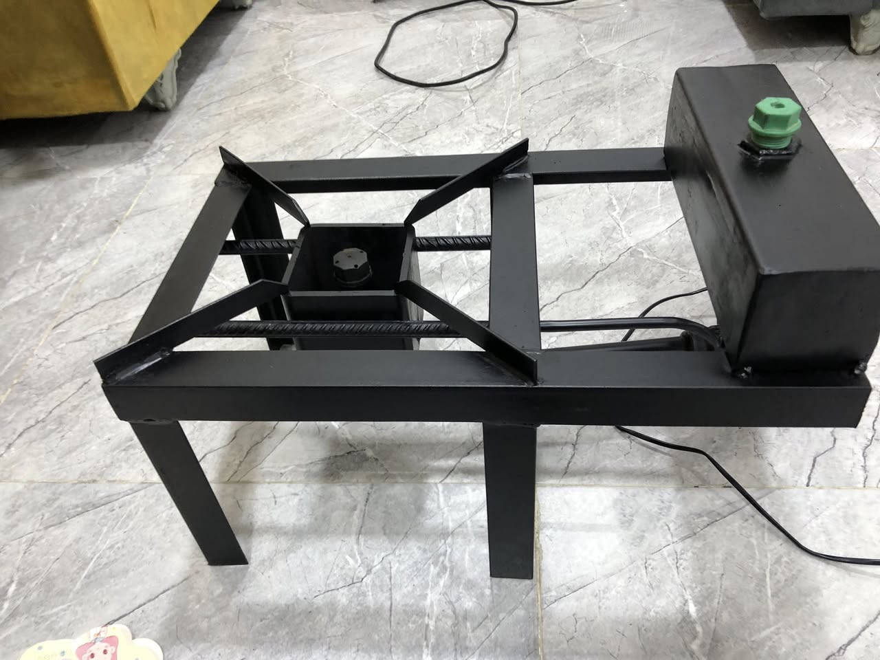 🔥 عرض خاص – طباخ يعمل بالزيت المحترق 🔥
إذا تبحث عن حل اقتصادي وفعّال للطهي أو الاستخدامات الزراعية والصناعية، هذا المنتج هو خيارك الأمثل!

💡 المميزات:

✔ يعمل على الزيت المحترق (يوفر عليك تكلفة الغاز)

✔ شعلة قوية وثابتة 🔥  

✔ تصميم عملي ومتين يتحمل الاستخدام اليومي  

✔ مناسب للطبخ، المزارع، الورش، والاستعمال الخارجي  

💰 السعر: فقط 60  

📦 متوفر الآن – الكمية محدودة  

📩 للحجز والاستفسار راسلنا مباشرة  

***********

لا تفوّت الفرصة… وفر فلوسك واستفد من الزيت بدل ما يضيع!
