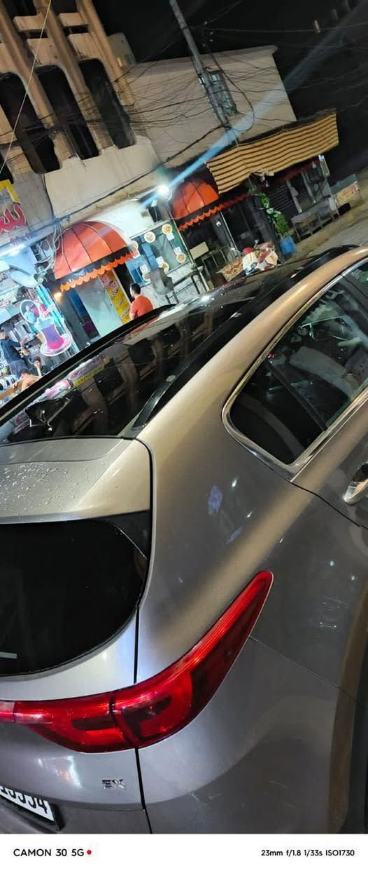 *إعلان بيع: كيا سبورتج 2019*

*للبـيع: كيا سبورتج Kia Sportage موديل 2019*
*اللون:* رمادي سلفر 
*الحالة:* نظيفة جداً -  
*المحرك:* 4 سلندر 2.4L اقتصادي
*المواصفات:* 
- كشن جلد
- شاشة + كاميرا خلفية
- حساسات
- بصمة +
- تبريد قطعتين
- ويل كب 18

*الرقم:* [ دهوك دولي 
*المكان:* [صلاح الدين / بلد ]
*السعر:* [160 وبيها مجال للشراي

*ملاحظة:* السيارة جاهزة من كلشي، تحويل فوراً،

للاستفسار اتصال او واتساب:***********
