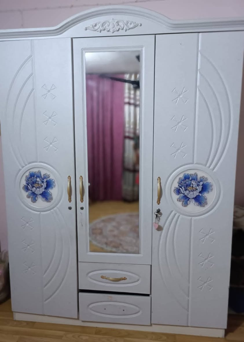 غرفه بناتيه نفر واحد نضيفه مابيه ضرر سعرهه ب200 وبيهه مجال مكانهه دياله بعقوبه اكو توصيل اكو توصيل بغداد فقط


**إذا كنت صاحب هذا الإعلان وتريد حذفه لأي سبب، رجاءا أرسل رسالة إلى الدعم الفني**