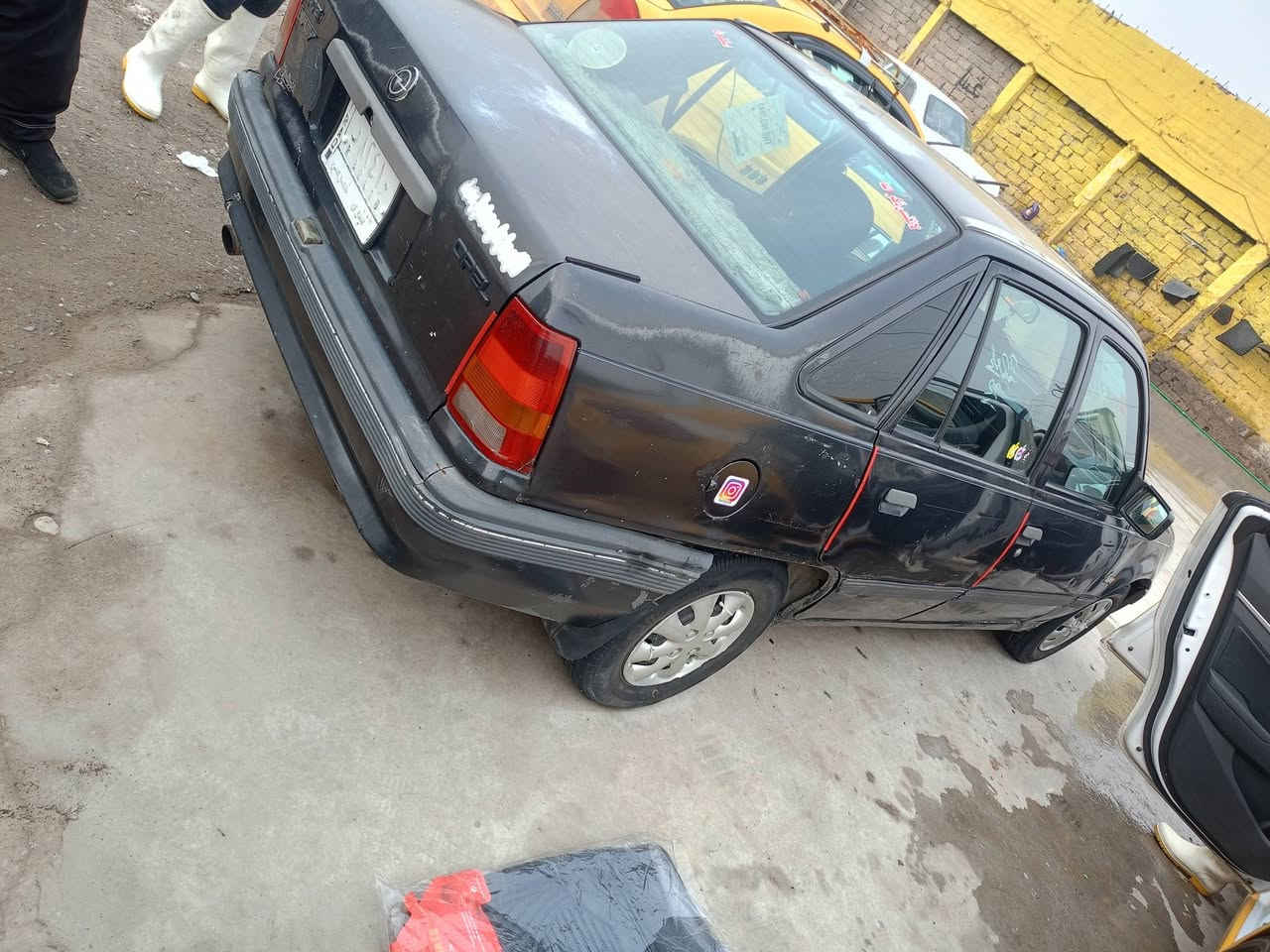 كاديت موديل92رقم نينوى الماني
سنويه عضم 2028كابون بانزين شرط التحويل فقط
مكينه وكير شرط لاصرف لانفخ حجم16
طخم خلفي امامي كلو جديد 
طخم تاير جديد 
قفل مركزي
ستيرن بور 
تنته سلايت 
سستم سماعات 
مسجل جديد 
باتري جديد
بدون ضرر شرط 
فقط بيها چاملغ الخلفي  صبغ 
سياره على وضعها بدون صبغ
مكان موصل الايمن شراي اتصل 
#السعر27_بي_مجال    
***********
***********
