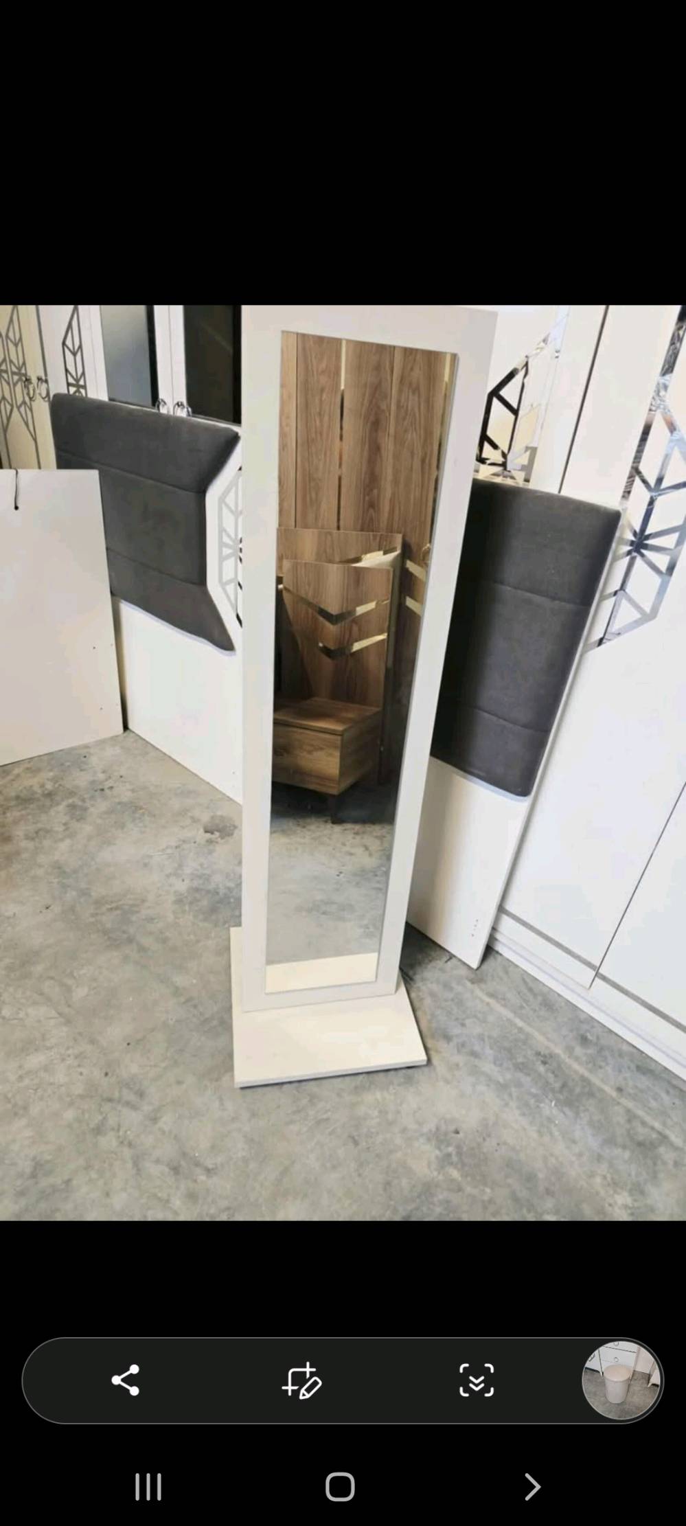 غرفة نوم مستعملة🇹🇷
موديل حديث 👌
 نضافة90 ٪💯
عدد القطع / 9 💥
سريره /مخزن 📥
شازلون /مخزن 📥
قماش /وتر بروف أصلي 💥
نضام / أبواب🚪
بيه كنتور طفل اضافي بابين 🍃
سعرها /850 قفل 💸
