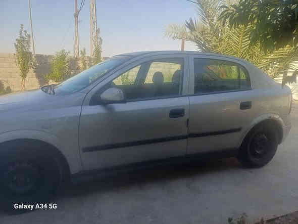 اوبل استرا ٢٠٠٢ هاتشباك محرك ١٦٠٠
رقم بغداد باسمي تحويل مباشر  بلادية بدون ضرر او صبغ غرفتها جديدة  صدر بحالة جيدة تخم تاير جديد محرك بي تنقيص بسيط جدا ، 

 مكاني قضاء حديثة 
السعر ٤٧ 
واتساب / *********** 
اتصال / ***********
