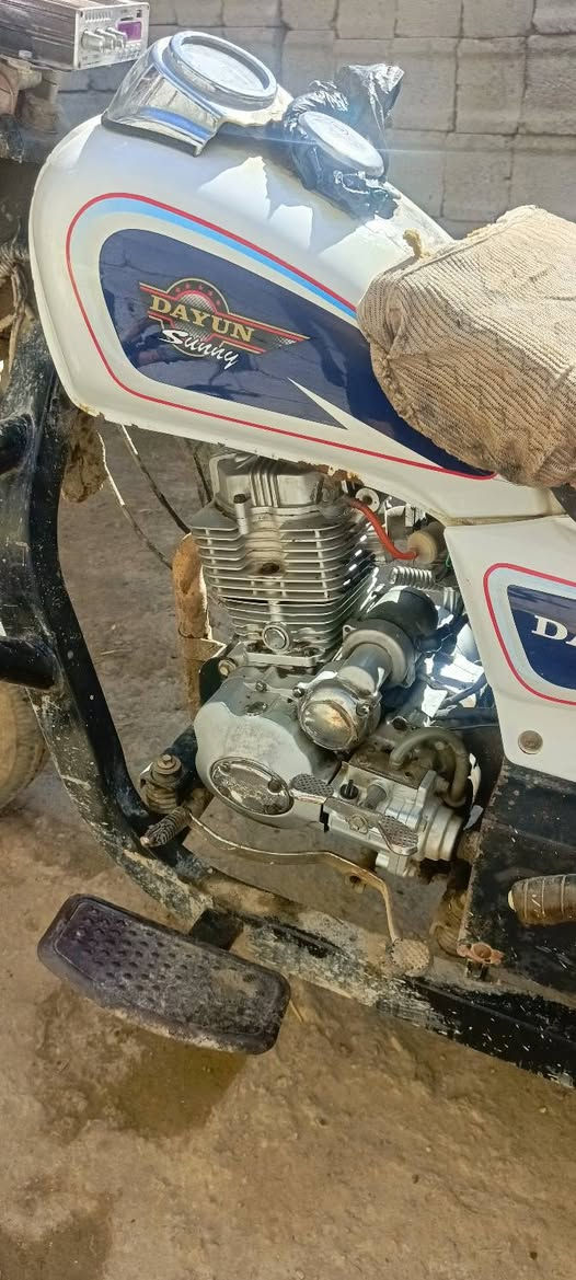 محرك نظيف كلش موديل 2023 رايده ب100 وبيه مجال ***********
