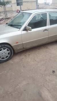 سياره مرسدس دب جديده كافاله من العيب الشرعي كير محرك كفاله تخم تاير تب...