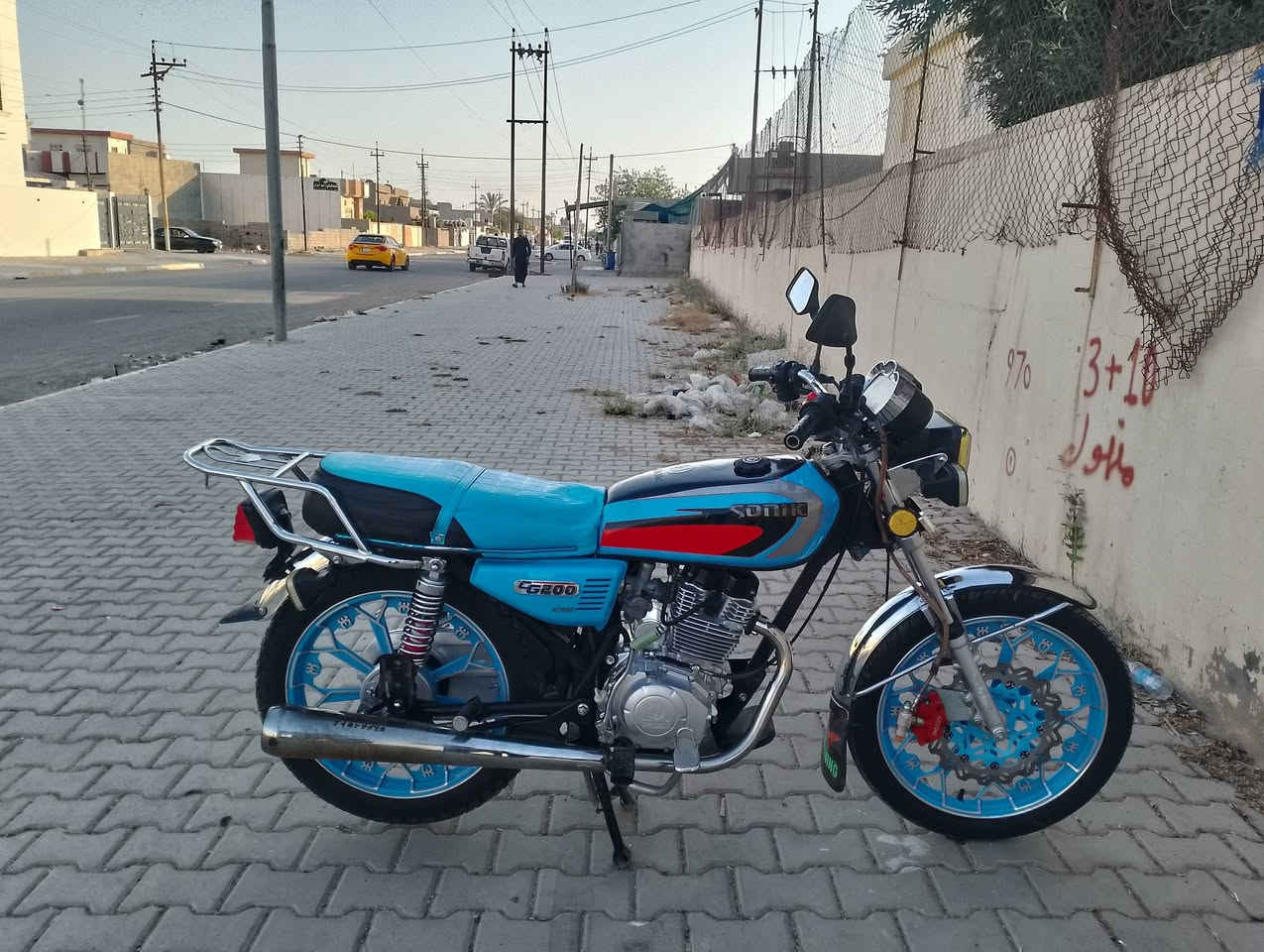 ماطور للبيع موديل 24 سعره 575 بي مجال بسيط شراي يخابر وتدلل ***********
