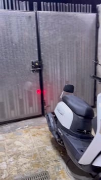 ورحمه الله وبركاته دراجه بوليس كابريتر دراجه خير من الله نضيفه بمعنه ا...