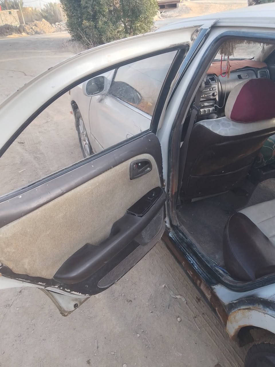 سلام عليكم كرسته للبيع مشروع وطني كصه قماره وجنطه السعر 26 وبيه مجال نجف ناحيه الحريه ***********
