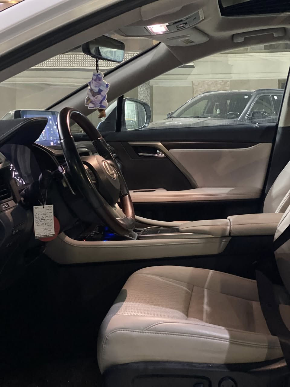 ليكزس موديل 2022 مواصفات RX350 V6
فول فول مواصفات 
سياره فقد بوند سبغ ارباك ستيرن سيتم
سياره ابد بيدون مصرف
ماشيه 43الف
سياره بسمي
سعر 327وره قه 
رقم موبايل 
***********
