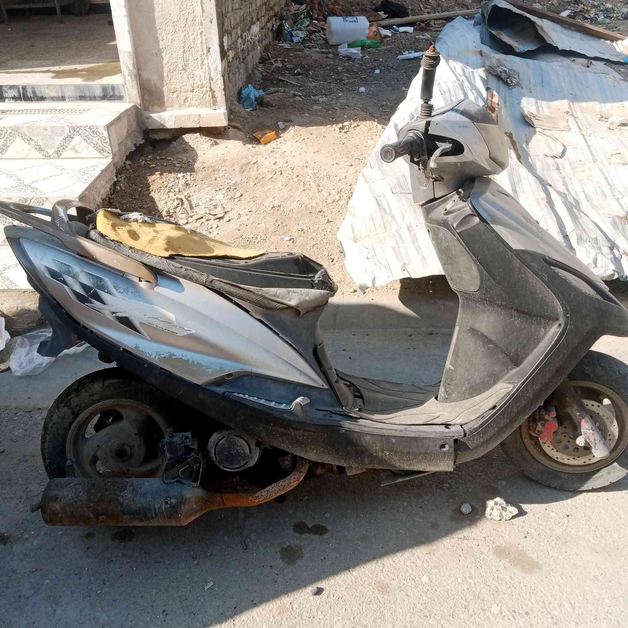 سلام عليكم دراجه ماكس ثعلب للبيع السعر 150مكاني الحسينية الراشدية قرب مطعم الأمير
***********
