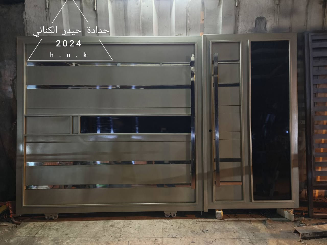 📐حداده حيدر الكناني
باسعار تنافسيه مستعدون كافه انواع الحداده🧑‍🏭
 ابواب🚪 شبابيك🪟 كرفانات🏪 محجرات ☑️سقايف كيسبان✅ غرف سندويج✅ سياج خارجي ✅ مراجيح ✅قمريات مطابخ ✅يتوفر لدينا احدث الديكورات التركية 🇹🇷 العمل داخل بغداد العنوان بغداد العبيدي ***********/***********
