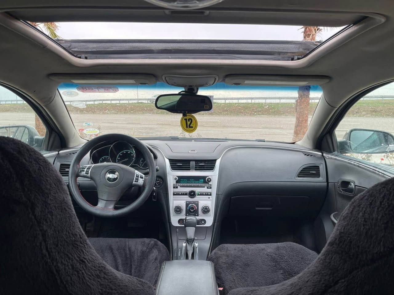 للبيع ماليبو مو ديل 2011 سياره فول فول مواصفات 1/1 فتعه كشنات كهرباي سياره تغم تاير جديد وصدر جديد  تبريد ثلج  تتفيه كله شرت سيا ره بيها خمس قعع صبغ بدون دوخل بدون ضربه سياره تعويل وكاله غرامات شرت ثاني يوم   / سعر72/سيا ره مو جود   عقره بين أربيل و دهوك *********** هاتف /واتساب اكر, نينوى
