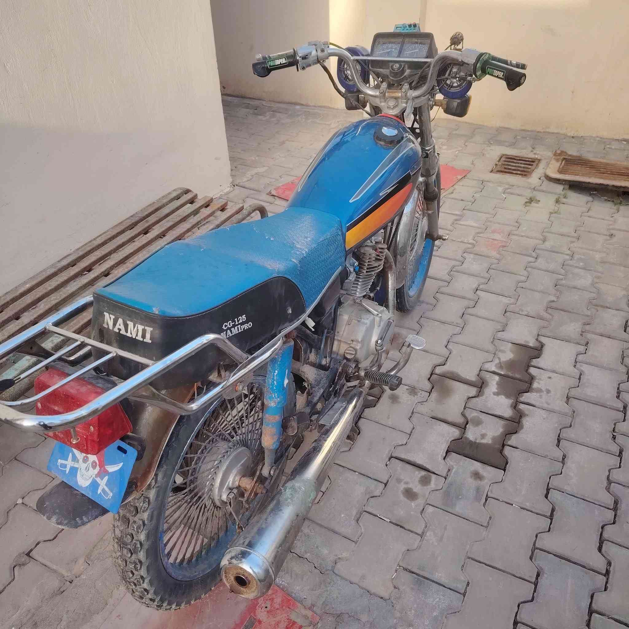 سلام عليكم للبيع كلك سعر 250 وبيه مجال ***********
