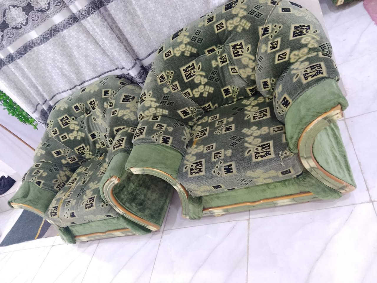 غراض بيت للبيع كاونتر اخو الجديد ثلاث قطع 350
ديوان 40
مكان الغراض بل انتصار


**إذا كنت صاحب هذا الإعلان وتريد حذفه لأي سبب، رجاءا أرسل رسالة إلى الدعم الفني**