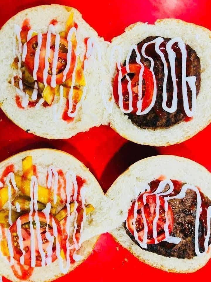 🏥🍕 بكل فخر...  ❤️

نشكر ثقتكم الغالية بمأكولات Mr.Burger  ، ونتمنى لكم ألف عافية 🌷

بيتزا طازجة 🧀🍕
مكونات مختارة بعناية 🫑🫒
وطعم يليق بضيوفنا في كل مكان 😋✨
بركر بأنواعها المختلفة 
صاج بأنواعها المختلفة 
مقبلات 10 انواع 
مشروبات غازية باردة 
شاورما اللحم والدجاج 
لغم بأنواعها 
ايطالي 
تركي 
من مستر بركر... نحرص أن تصل طلباتكم بأفضل جودة وأشهى نكهة 🍽️❤️

📞 للطلبات والتواصل:
***********
اتصال • واتساب

📍 العنوان:
شارع مستشفى - الهاشمية مقابل متنزه الهاشمية
