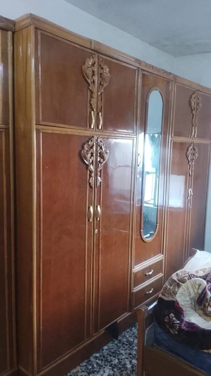 مرحبا حبايبي
- غرفه نوم نضيفه جديده
- نوع الغرفه  صاج
-  7 قطع  
-السعر 400
-العنوان بغداد مدينه الصدر حي طارق
بنات الي عدها غراض او غرفه للبيع داخل بغداد ابيعها الها خلال يوم بعموله


**إذا كنت صاحب هذا الإعلان وتريد حذفه لأي سبب، رجاءا أرسل رسالة إلى الدعم الفني**