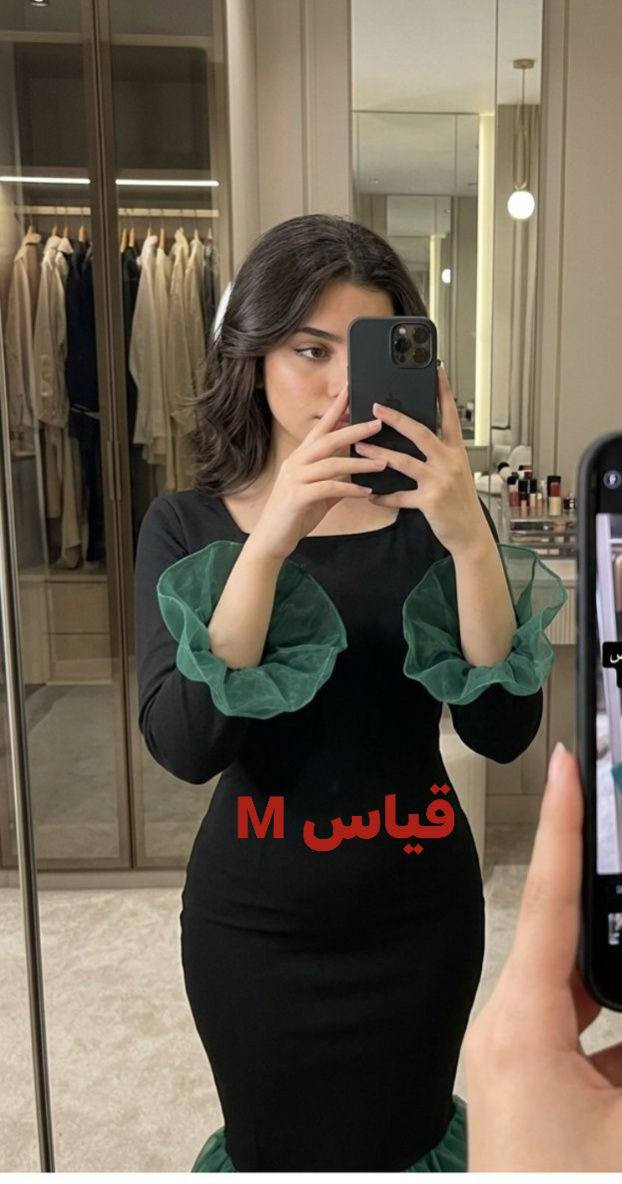 مرحباااا بنات هاي الفساتين قطع اخيرة عليها عرررض خاص ب٢٥ ألف فققققطططط ...القياسات مكتوبة عالصور 
قطع اخيرررة يعني ما بيها لاغير لون ولاغير قياس حبيباتي
بس اكو واحد احمر كات ب٢٠ الف 
للحجز خاص او واتس اب ‏‪***********‬‏
