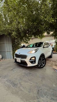 مديل 2020 خليجي مكفول من الصبغ وتبديل مواصفات واضحه بصمه تشغل  وتشغيل ...