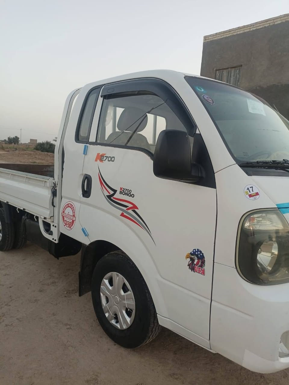 سلام عليكم سياره للبيع كيا موديل 2016مكفوله كفالة عامه ما عدى الي ماشر عليه بل ربع والباقي كفاله  رقم واسط نكليزي دولي  باسمي شخصيا تريد وكاله تريد تحويل  سنويه مجدده محركك
وأكسن وأكيركفاله عامه  2700سياره تخم تاير
 جديد
 للاستفسار اتصل على الرقم ‏‪‏‪***********‬‏
‏‪***********‬‏
