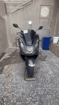 جيل رابع للبيع ياباني نزلتها ماشيه 2000هسه ماشيه 17 مكفوله من كلشي نازله  من كلشي و كلاشي الاتصال عل رقم وبي وتس ***********
