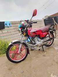 سيفان موديل ٢٠٢٢ السعر ٤٧٥ للتواصل ٠٧٧١٦٠٦٨٤٧٤