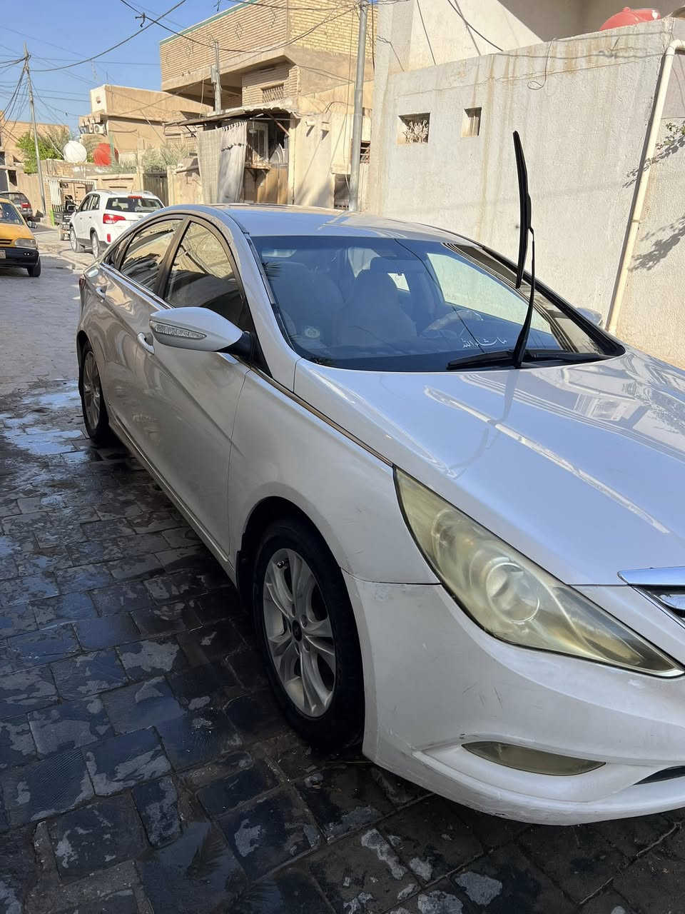 سلام عليكم سوناته موديل 2011 خليجي بيه باب خلفي مبدل وكاله نف لون والباقي كفاله مكينه كير تبريد حداديه كله جاهز (113 )وبيه مجال حك الجيه ***********
