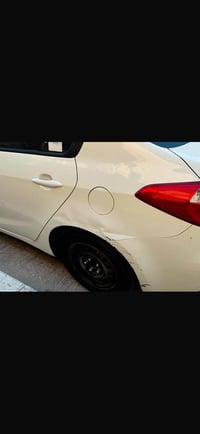 سيراتو 2014خليجي  رقم شمالي بسمي  محرك 1600 ماشيه 142000￼  بدون صبغ بد...
