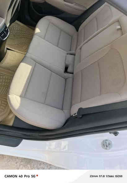 سلام عليكم
النتره هيونداي2018 أربيل 
فول مواصفات
حساس أمامي خلفي 
كامره خلفي
ثلاث وضعيات قياده 
سوبر 
محرك 2000 
كشنات خمل 
شاشه بلازما
تخم تاير جديد
ماشيه 187
مكفولة كفاله عامه
السعر 158 وبيها مجال 
الاتصال ***********
