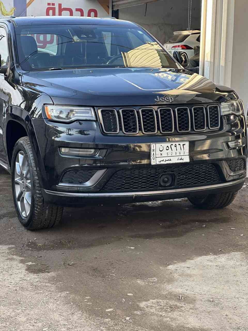 جيب شيروكي سومنت 2020
داخل اسود 
رقم بغداد معوقين شهر الرابع اصير حره
 
ماشيه 108 الف كيلوا
السياره فول مواصفات واحد على واحد
كشنات امامي تدفئه وتبريد والخلفيه تدفئه او تبريد
شاشه كار بلي  
بنوراما
كشنات خزن   

💎 ســعــر ✅ ::  3 شدات

ستيرن هيتر وكهرباء
حساس ورادار خلفي امامي
امرايات هيتر وقلابه ويه البك 
السياره بدون اي نقص
محرك وكير كله بشرط
دهن كير جديد 
تخم تاير جديد  
باتري  جديد 
فيت بم  جديد 
صدر امامي وخلفي كله جديد 
شرط بدون الف دينار مصرف
وارد امريكي الحادث موضح بلصوره  
مكانه بغداد الكاظميه

الاستفسار على ***********
