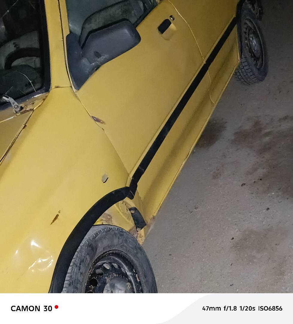 سايبه للبيع رقم بغداد انكليزي باقي ع استلام سنويه ل28كير مكينه كفاله حداديه نص عمر تبريد شغال سعر 20وبيه مجال ***********/***********
