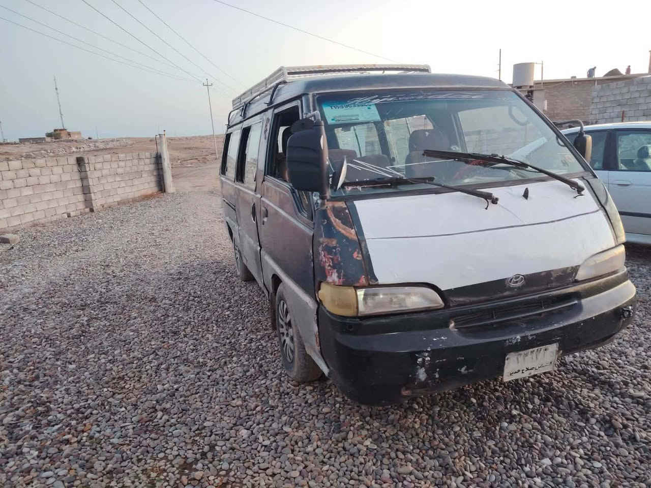 سلام عليكم كيه هونده موديل 96 تخم تاير جديد باتري جديد كهربائيات كلها شقاله كير شرط محرك ما انطي شرط السعر 12 وبيها مجال شي قليل شرط التحويل والوكاله***********
