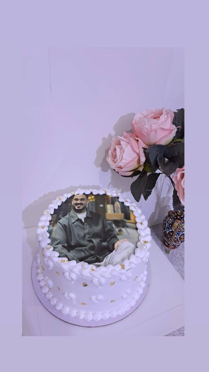 باسم لله
كيك حسب طلبك وسعر بلاش كسر اسوك اتوصيل داخل انعمانيه مجاني لجميع المناطق 
للحجز ***********
