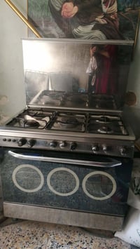 طباخ شغال • ٤مشاعل • نضيف