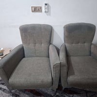 تخم للبيع 8 مقاعد يفتح وينسد يصير جربايه جديد السعر 350وبي مجال بسيط ا...