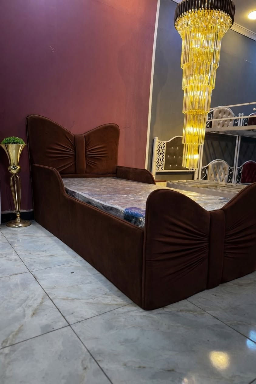 🪵 سرير نفر دوشمه خشب 🪵
متانة تحس بيها من أول لمسة 💪
خشب قوي وثابت يضمنلك نوم مريح وهدوء تام 😌
✔️ تصميم عملي يناسب كل المساحات
✔️ جودة تدوم سنين
✔️ شكل أنيق يضيف لمسة دافئة لغرفتك
اختيار مثالي للي يحب البساطة والقوة بنفس الوقت ✨
للطلب والاستفسار راسلنا خاص 📩


**إذا كنت صاحب هذا الإعلان وتريد حذفه لأي سبب، رجاءا أرسل رسالة إلى الدعم الفني**