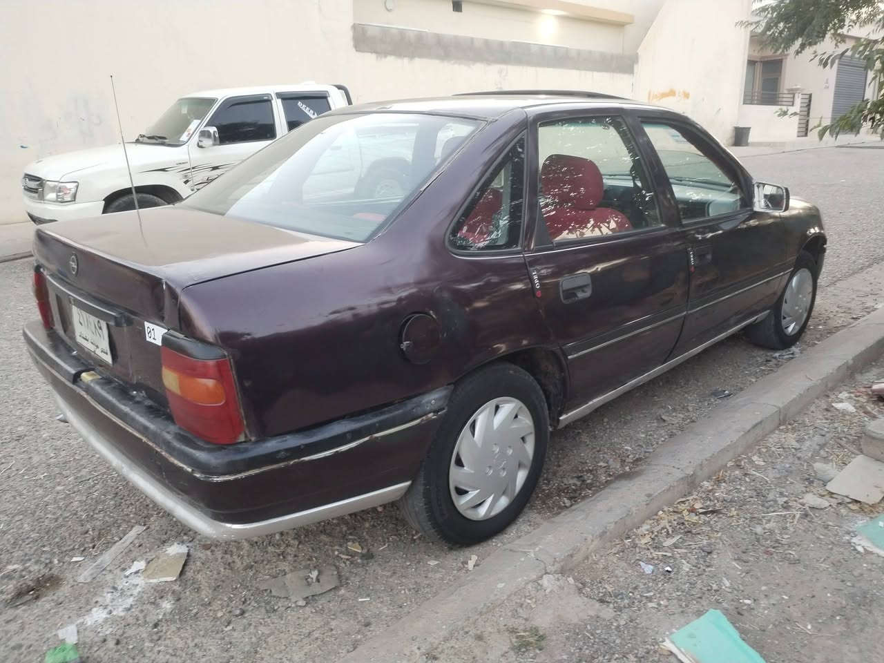 بەناوی خوای گەورە
ئۆپڵ ڤیکترا بۆفرۆشتن 
مەکینە 16قایش پان مۆدێل 93
گێڕومەکینەو تاقم پێشی بەشەرت 
سعر 12گڵاو مجال 
***********
***********
