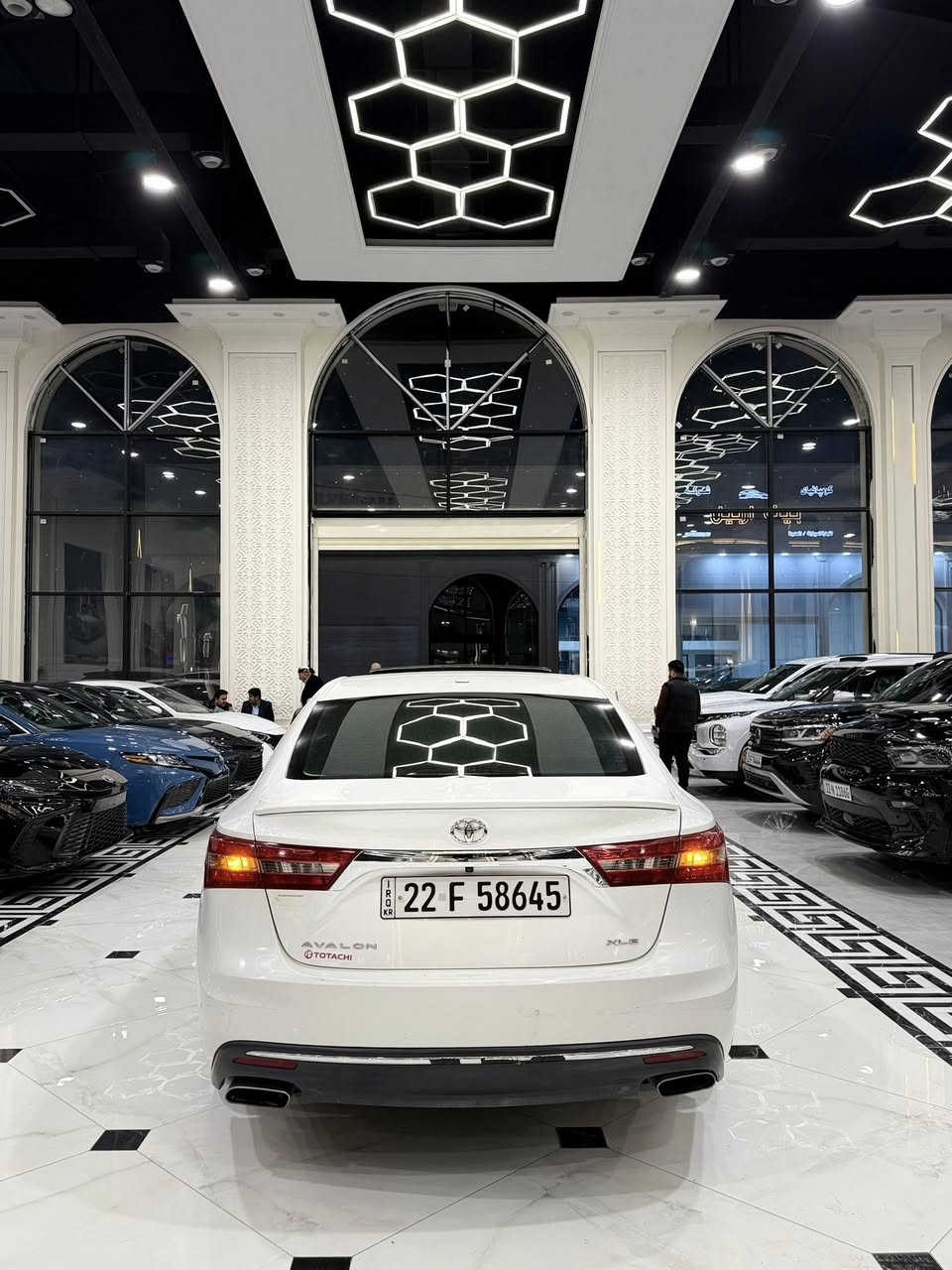 تويوتا افلون وارد امريكي موديل 2017 محرك V6 سلندر مواصفات XLE فول فول شاشه جبيره كاميره خلفي بصمه فتحه سلايت كشنات جلدكشنات كهربائي كشنات
تتفيه تبريد خلفي داخل بيجي بلادي اشاير مريات رادار جانبيات رادار امامي حساس خلفي لايت ليد زينون ويل كروم تحكم استيرن تحديد سرعه تحكم استيرن تحديد سرعه بعد هوايه مواصفات بيها سياره مكفوله من اي نواقص كله بشرط ضرر جملغ وبونيد بدون ضرر داخلي بدون تعديل بدون شخوط بدون بقسات كله بشرط ارباكات طاك وراجع سستم سياره ماشي ١٣٧ الف سياره مرقمه رقم سنويه جديد بشرط تحويل اووكاله مكان سياره إربيل شريكه ابو ظبي كارس سعر 192$😳🔥

*********** وتساب
***********
