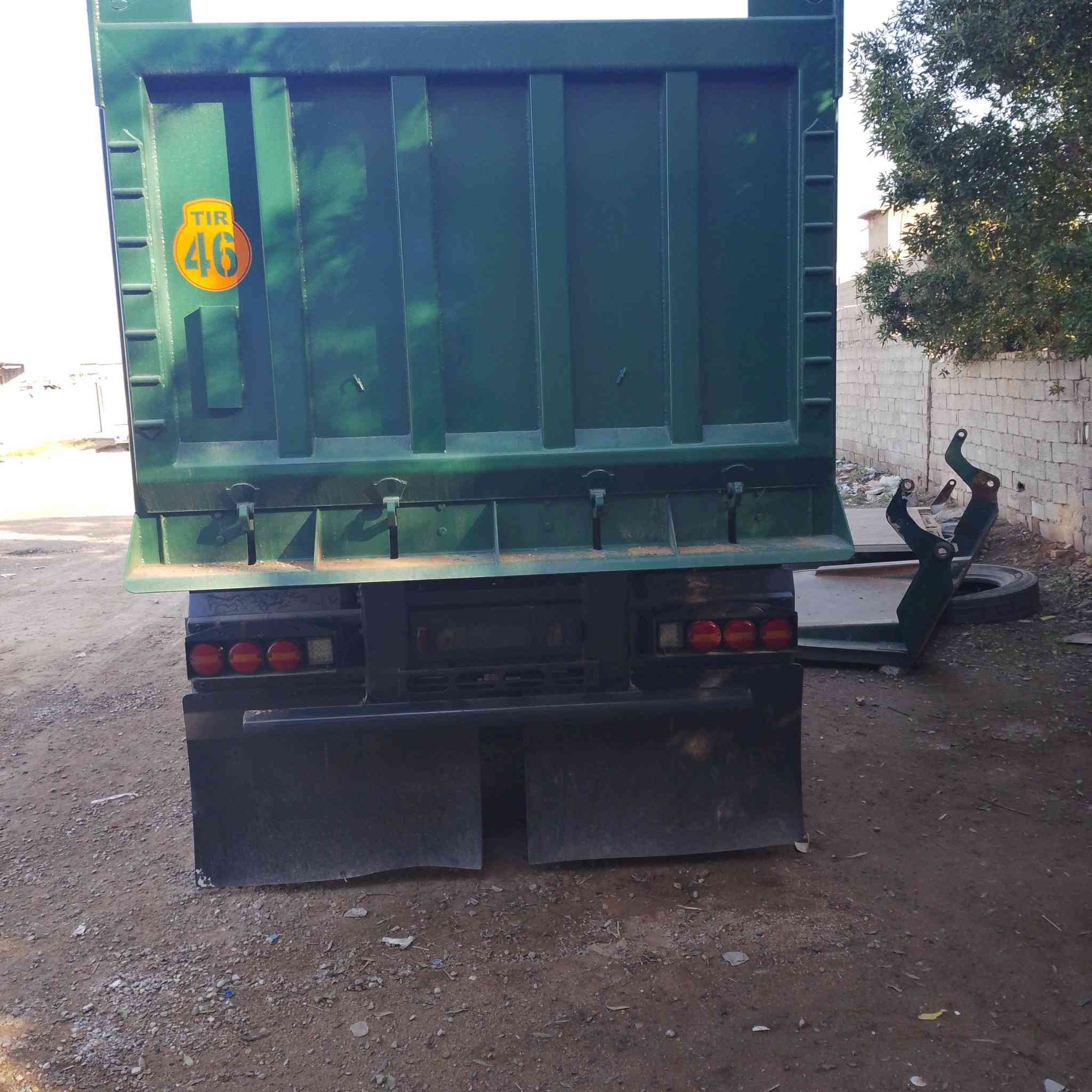 سلام عليكم عرابانه لبيع مديل 2023 طول سبع وربع شغل جرف نداف برماق ابو ربع ويل هنكاري ***********
