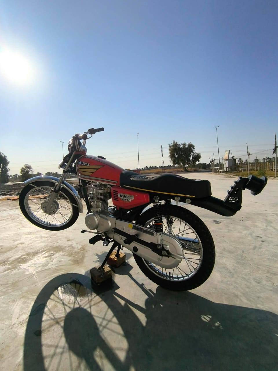 سلام عليكم دراجه نامه شلامجه اوراق 2024 واتعميره 2025 ما صارله هواي من معمره مكفوله كفاله عامه السعر 650 وبيها مجال مكاني بابل محاويل قريت البعلوان هاذه رقمي ***********
