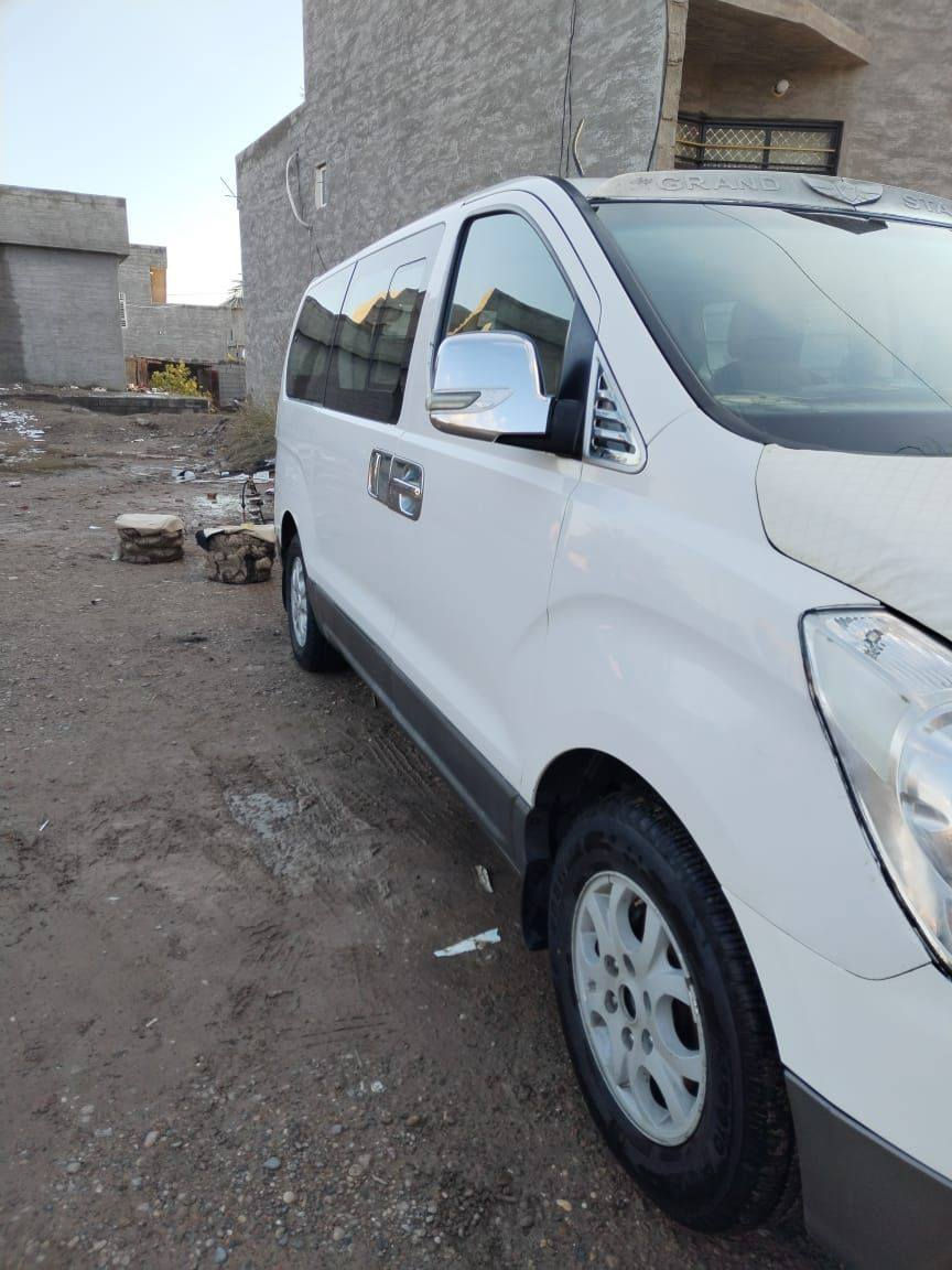 السلام عليكم استاركس موديل 2013 كفاله ماعده بيهه بارد بجاملغ الخلفي فقط محرك كير صدر تبريد كله جديد رقم بغداد
سعر ع خاص 
***********
