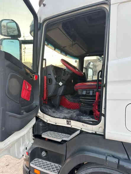 سلام عليكم اللبيع سكانية 2005 مكينة 420 نكجشن عربانة مربوطة وراه اللبيع راس وعربانة رقم نكليزي جديد سنوية 2030 السعر 245 بيه مجال العنوان بصرة زبير ***********
