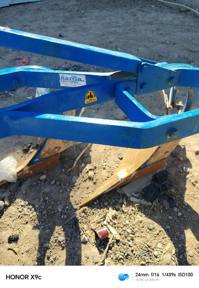 السلام عليكم للبيع فدان البير ثلاثي حجم 12 سعره 1800 أو بي مجال العنوان سامراء *********** رجان الموشراي لا يتصل
