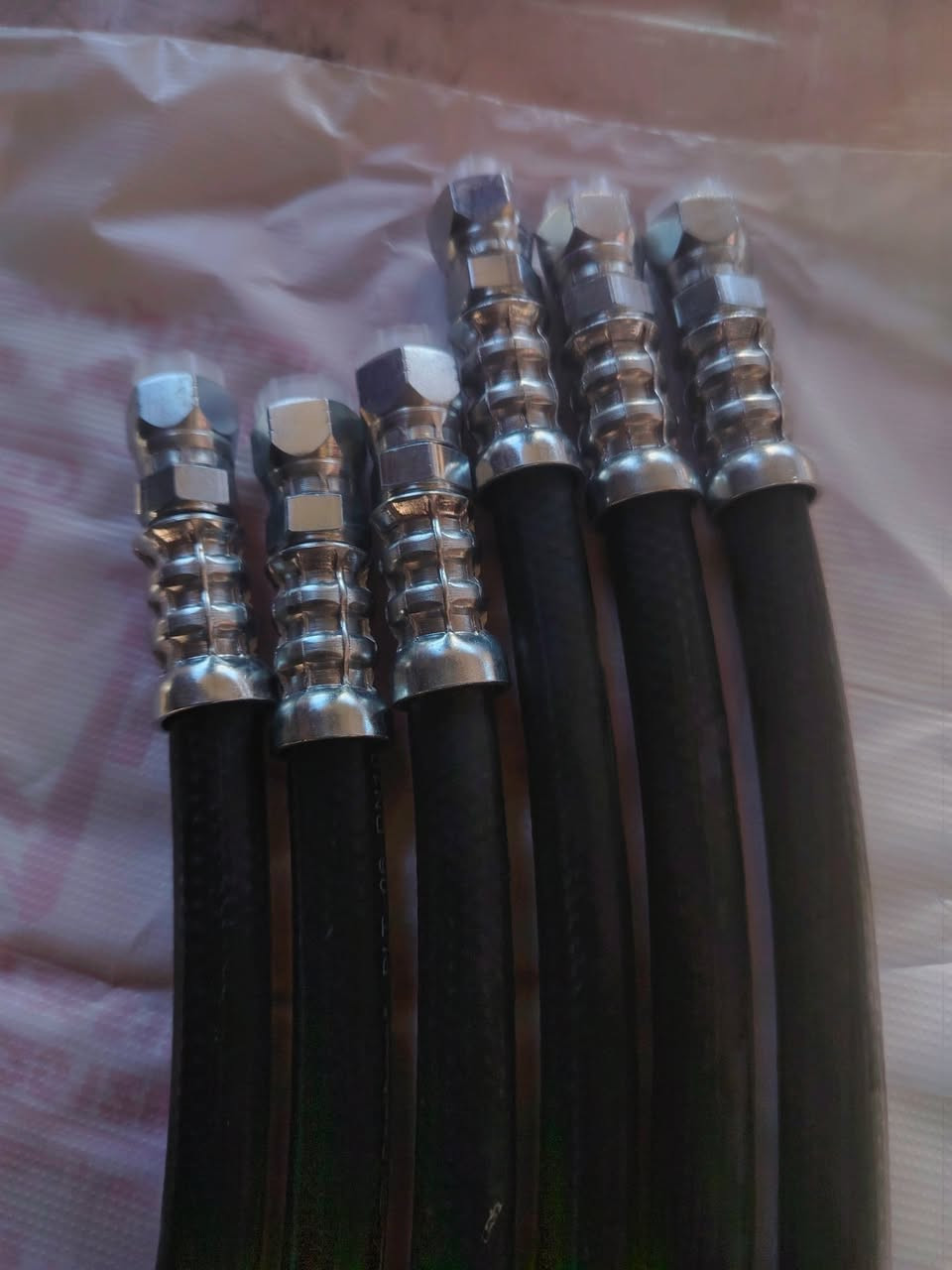 صوندات هيدروليك هيتاشي اصليه   جميع احجام  وموديلات  zx200_5G zx200_1 zx200_3 zx170 160 c350 Zx470 G5 كوت الحي الصناعي واتساب *********** شركة ماسة الغدير للتجاره غني هيتاشي
