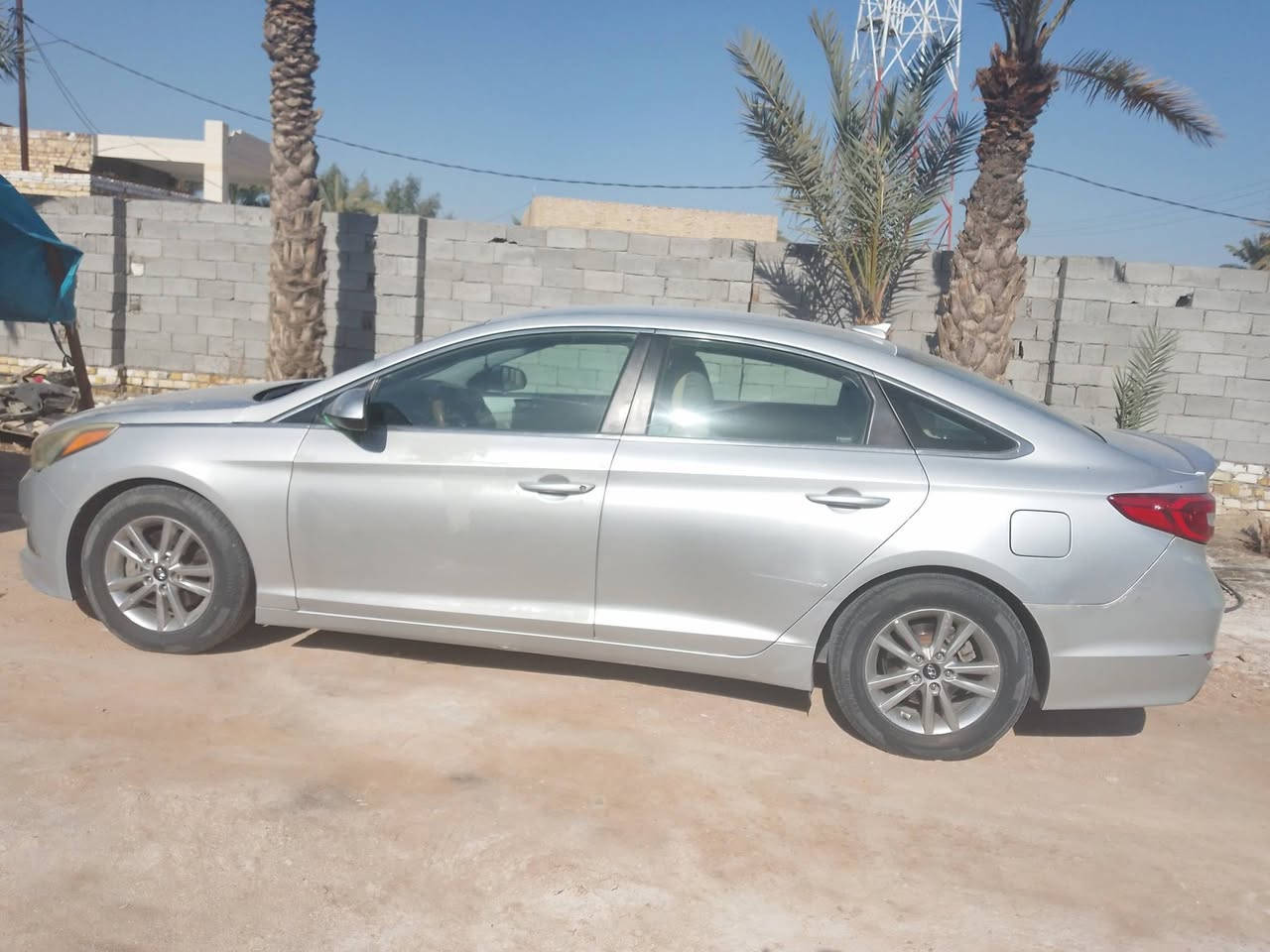 سوناتا موديل 17 للبيع او مراوس باجيرو لون اسود رقم ***********
