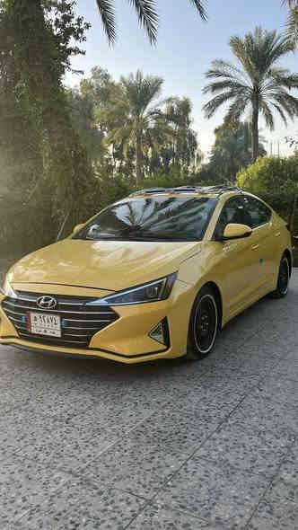 السلام عليكم 
النترة تكسي 2020
صدر جديد  تخم تاير وويل جديد 
دوشمه جديد
گير ومكينه شرط الفحص
منضومه غاز( جديدة قبل شهرين)
شاشه كبيرة
كاميرا 
رادارات امامي خلفي وجانبي
ربع متصرف عليها
صور حادثها بالمنشور( بنيد وجاملغ فقط) 

***********
