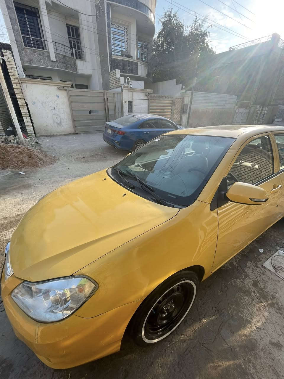 السلام عليكم بي واي دي G32013
السياره بغداد تحويل ثاني يوم 
صبغ جاملغات خلفيه وبنيد 
وبيهه تعمير بدايه الشاصي لايمن بدون لحيم بس سحب 
كير ومكينه هوندا خير من الله
سعر 38

***********
